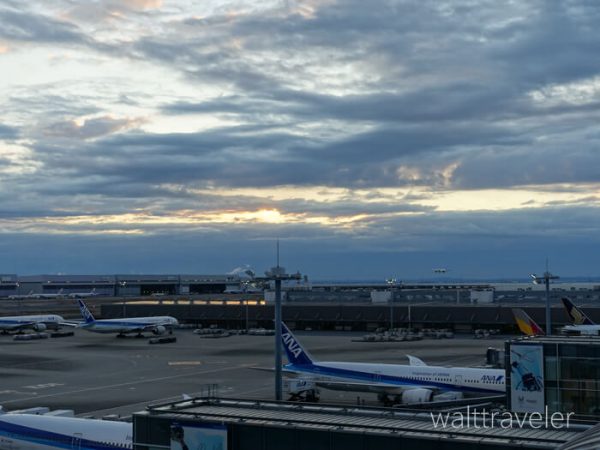 羽田空港国際線ターミナルの初日の出2020年